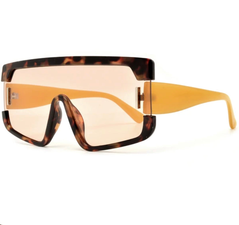 “EYES ON ME” Frames